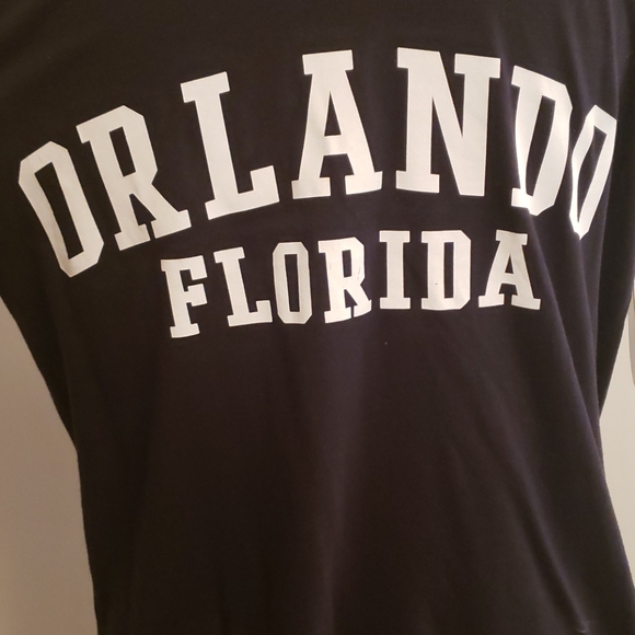 Tank - Picture 2 of 5